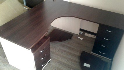 Мебель для офиса Эдем эргономичный стол